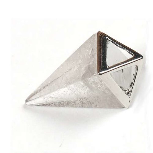 1 pendule / pendentif en cristal de roche - blanc opaque - pyramide allongée - sans chaîne (pp-cr03)
