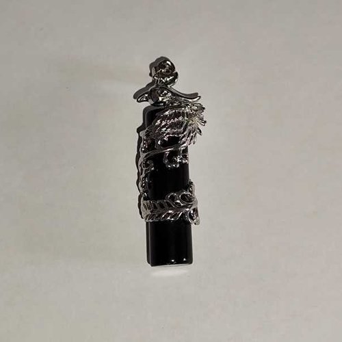 1 pendule / pendentif en agate noire - couleur noir opaque - colonne avec phénix - sans chaîne (pp-agn08)