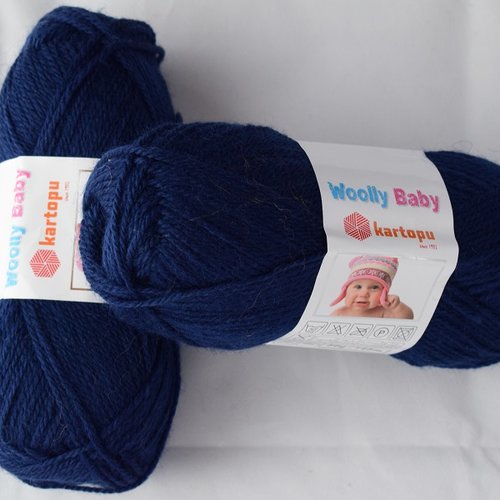 5 pelotes woolly baby marine 632 avec laine
