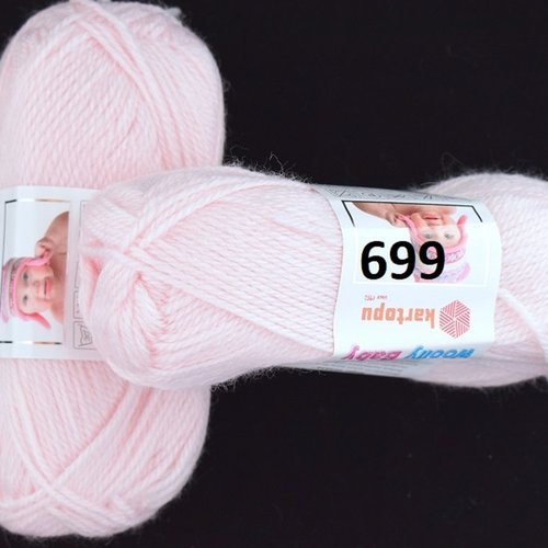 5 pelotes woolly baby rose dragé 699 avec laine