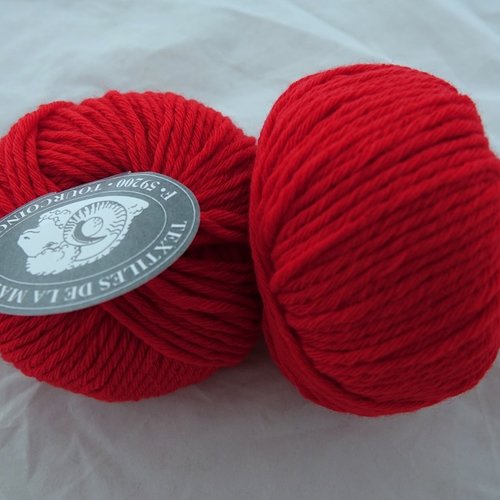 5 pelotes pure laine rws authentique rouge coquelicot 44  textiles de la marque