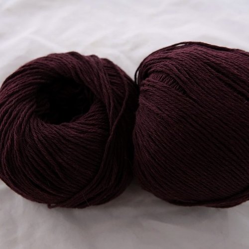 5 pelotes laine et angora non poilu grenat