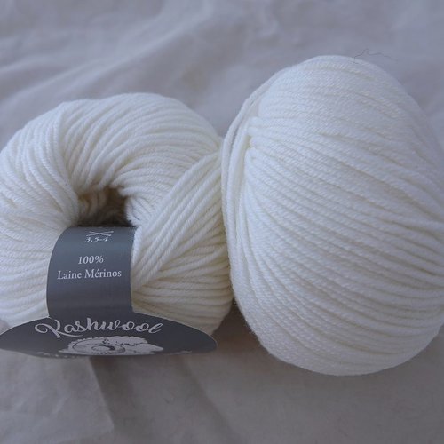 5 pelotes  pure laine mérinos kashwool blanc 660