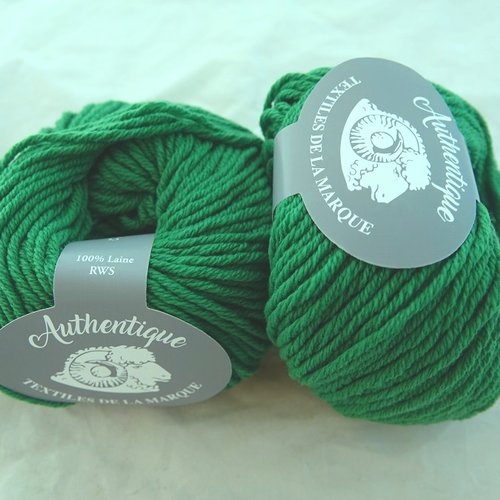5 pelotes pure laine rws authentique vert prairie 526 textiles de la marque