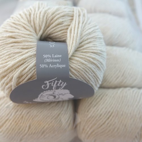 Mérinos 5 pelotes fifty ivoire 157   textiles de la marque