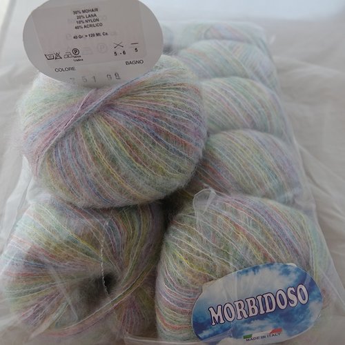 10 pelotes 30% mohair,20% laine morbidoso 751