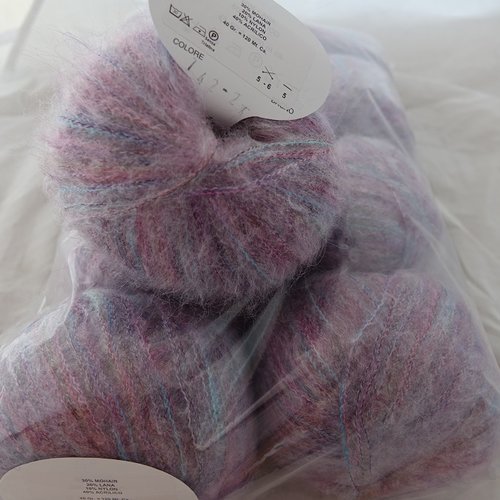 10 pelotes 30% mohair,20% laine morbidoso 742