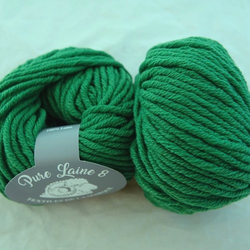 5 pelotes pure laine n°8 vert prairie