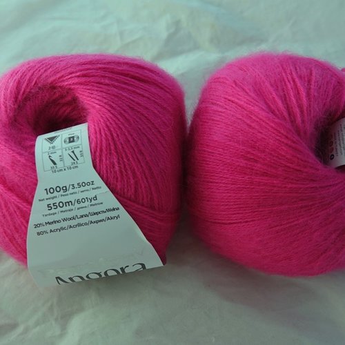 2 grosses pelotes  angora fuchsia 4060 papatya