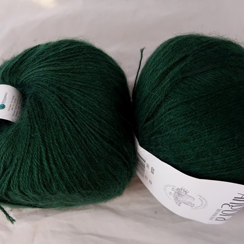 2 grosses pelotes  angora vert forêt 6840 papatya