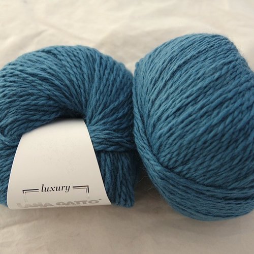 5 pelotes laine mérinos et angora class bleu pétrole 14527 lana gatto