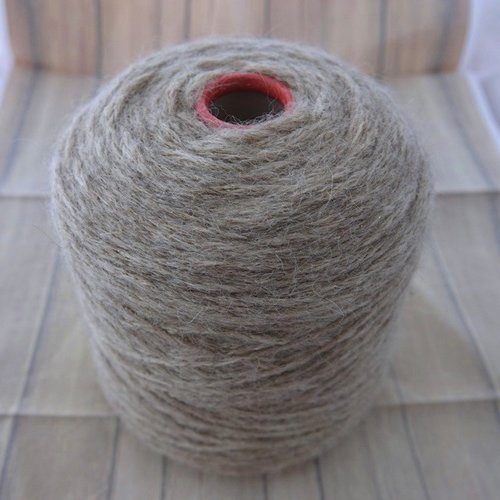 1 cône 520 gr 60 % alpaga couleur lin avec lurex ml1412-1