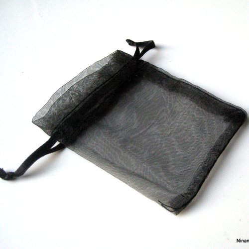 1 pochette organza emballage cadeau couleur noire env 9,5cm x 6,cm 