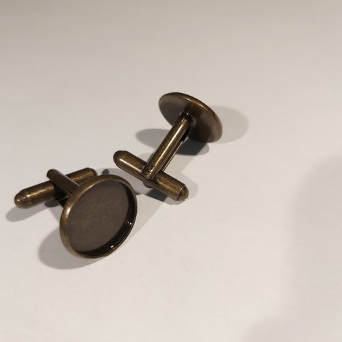 2 boutons de manchettes pour cabochon metal laiton bronze rond 14 mm