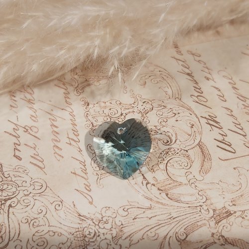1 pendentif coeur crystal verre swarovski turquoise 14 mm x 14,4 mm