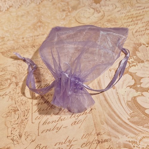 1 pochette organza emballage cadeau couleur mauve violet env 10 cm x 14 cm