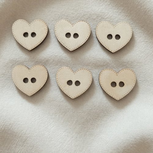 Bouton en bois coeur