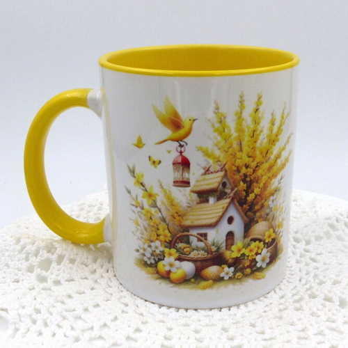 Mug joyeuses paques village en céramique intérieur et bord en couleur d'une capacité de 350 ml