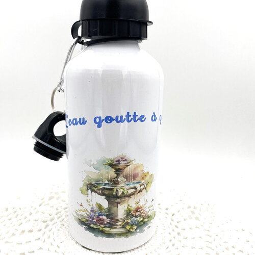 Gourde moulin et fontaine en aluminium d'une capacité de 500 ml avec deux bouchons en plastique (a vis et à double ouverture en dôme)