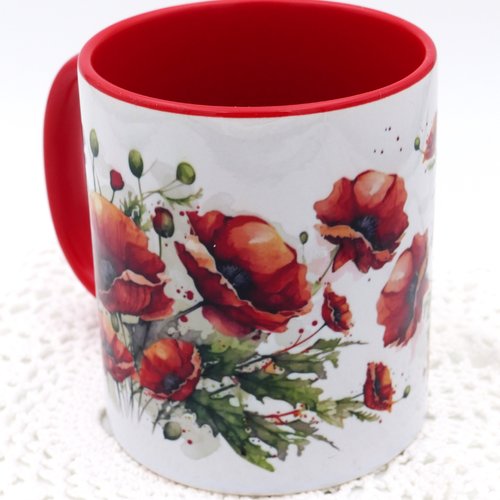 Mug coquelicots  en céramique intérieur et bord en couleur d'une capacité de 350 ml