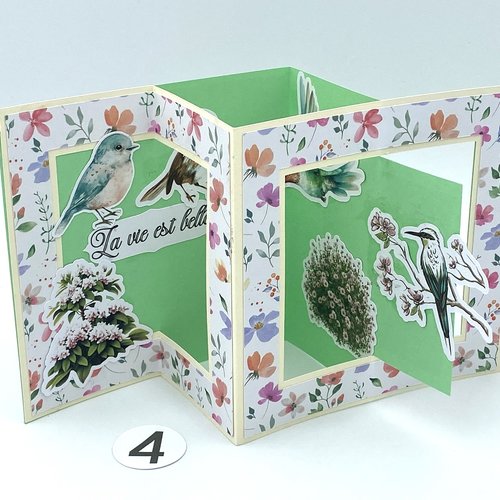 Carte fleurie en forme de z - modèle vert
