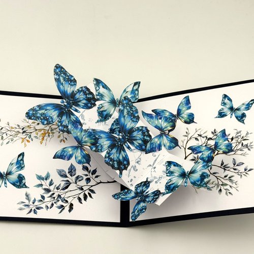 Carte pop up papillons dans les tons bleus avec enveloppe assortie