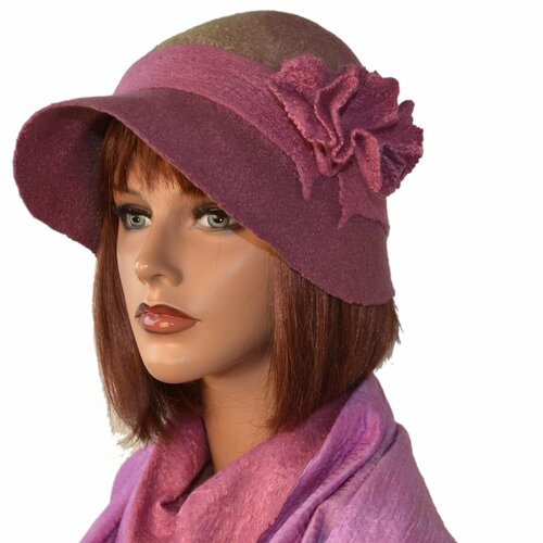 Complet chapeau  et  chale  feutre d'hiver  en laine merinos chapeau  de femme  laine chapeau fait à la main