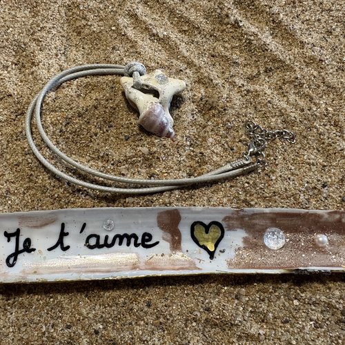 Collier court coquillage