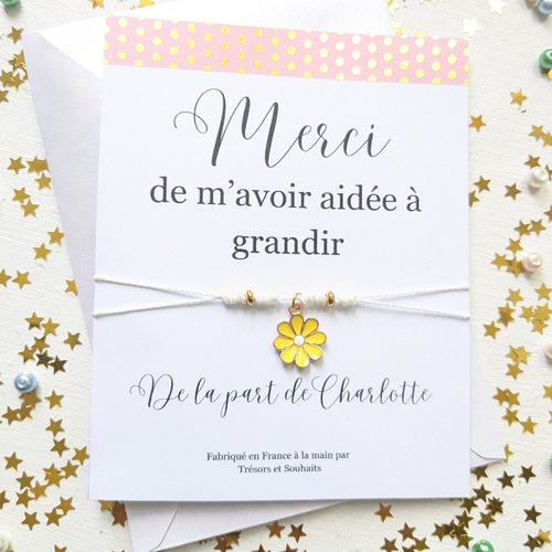 Bracelet cadeau pour une atsem, maitresse, nounou, avec une carte de remerciement.