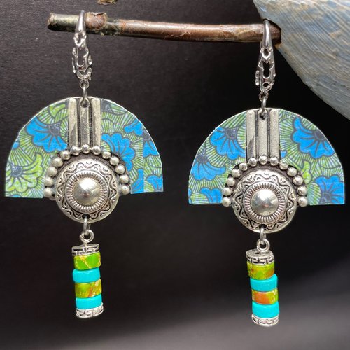 Boucles d'oreilles motif wax,perle de turquoise africaine et jaspe impérial,crochet acier inoxydable