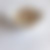 Perle ronde 15 mm silicone pour bébé or nacre