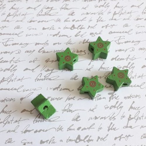 Perle en bois étoile (lot de 5) vert
