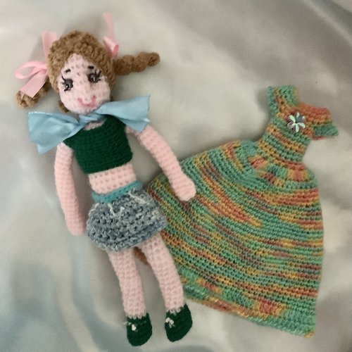 Amigurumi,petite poupée princesse au crochet