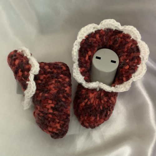 Chaussons bottines en tricot fait main pour bébé ,semelles 8cm,fil laine