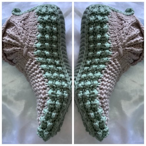 Gros  bottines -chaussons d’intérieur ,pastel bicolores en tricot fait main ,pour femme,homme
