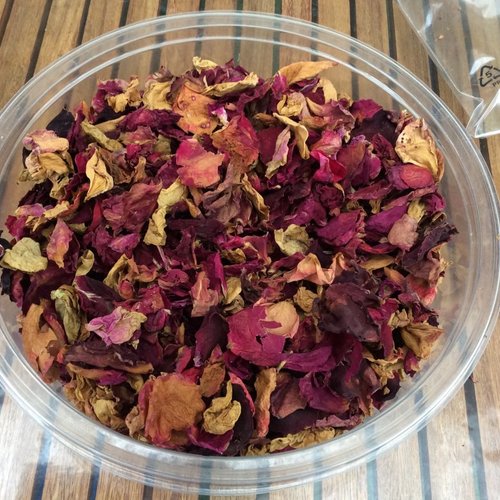 Petales de fleurs parfume,rose biologique multiples sechees, produits de mon jardin