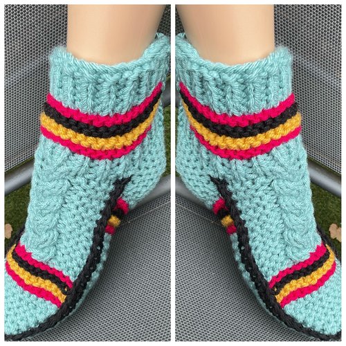 Modèle unique.gros chaussettes  laine /acrylique doux,multicolores en tricot ,fait main pour femme ,homme