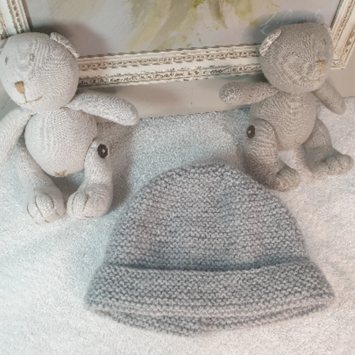 Bonnet gris bébé de 0-3 mois,bonnet naissance garçon,cadeau de naissance,tricot fait main