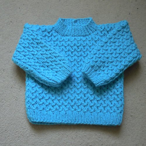 Pull bébé tricoté main taille 6 mois