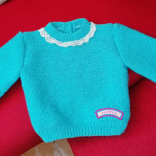 Pull tricoté main taille 2 ans