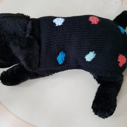 Manteau à pois pour chien moyen tricoté main