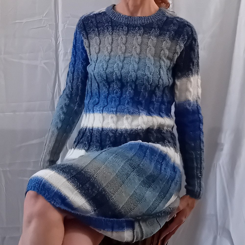 Robe en camaieu, robe rayée, tricotée à la main, en acrylique, col rond, bas évasé, robe patineuse trapèze, à torsades