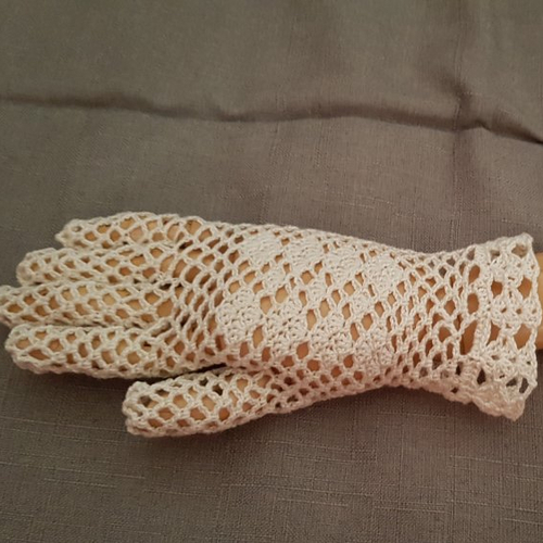  gants écrus au crochet