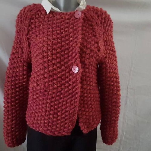 Veste femme grosse maille rose t. 34/36 tricotée main