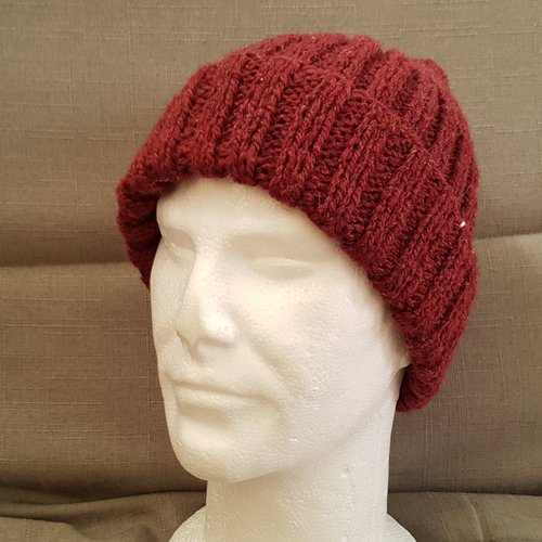 Bonnet pour homme au tricot en laine, en côtes, pour l'hiver, bien chaud, marron rouge, rouille, fil français, tricoté main aux aiguilles