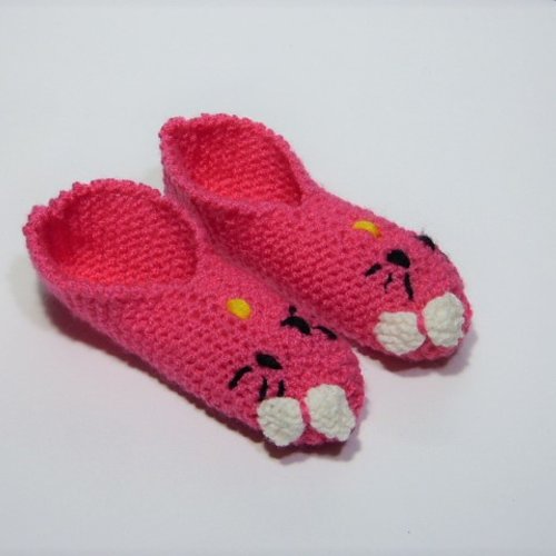 Chaussons chat rose pour fille p 28/29