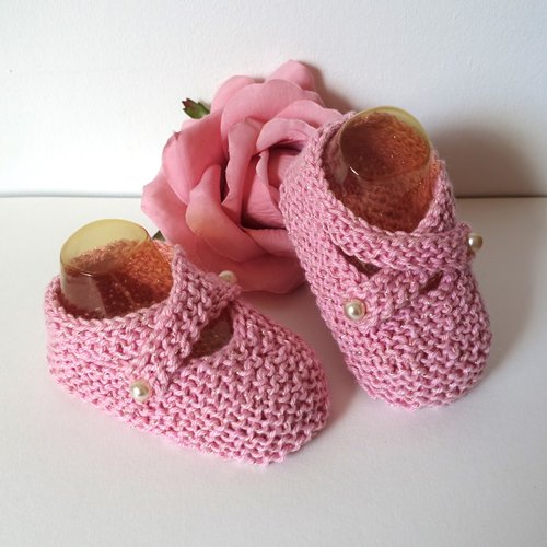 Chaussons bébé ballerines roses à brides