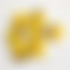 7 boutons ronds - couleur jaune - 18 mm