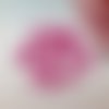 67 cabochons strass - acrylique rose fuchsia - 6 mm