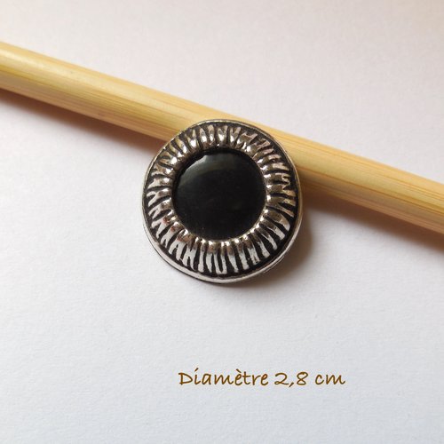 Bouton rond ancien - aspect métal argentée et résine noire -  breveté sgdg - 28 mm